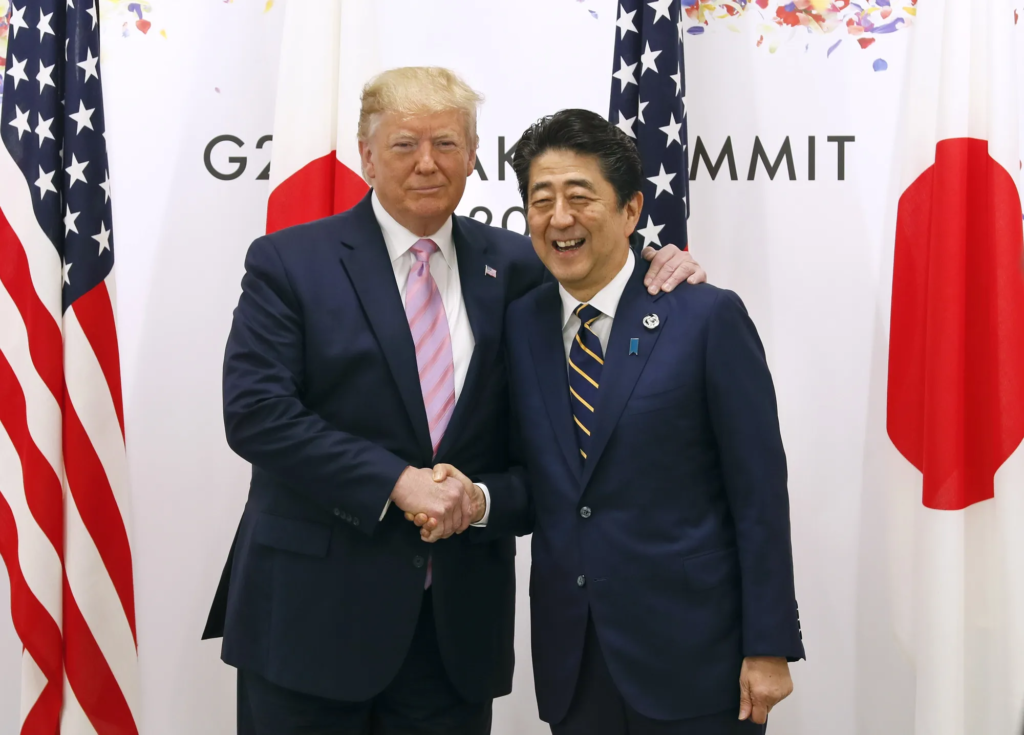 安倍　トランプ　日本　影響